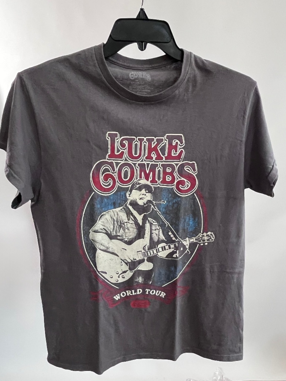 Luke Combs World Tour 2023 Grey"Guitar Photo" Concert T-shirt Unisex M
